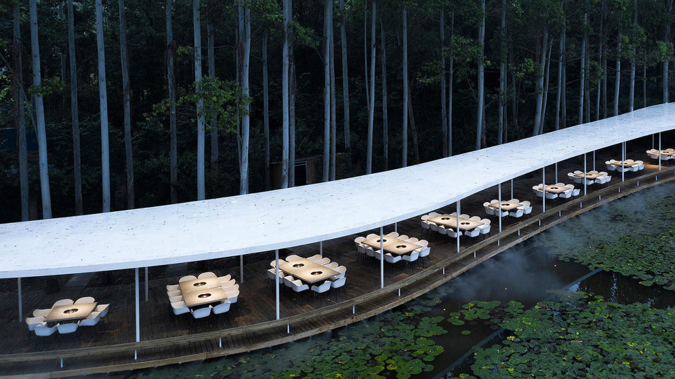 Волшебный ресторан в Чэнду по проекту MUDA Architects