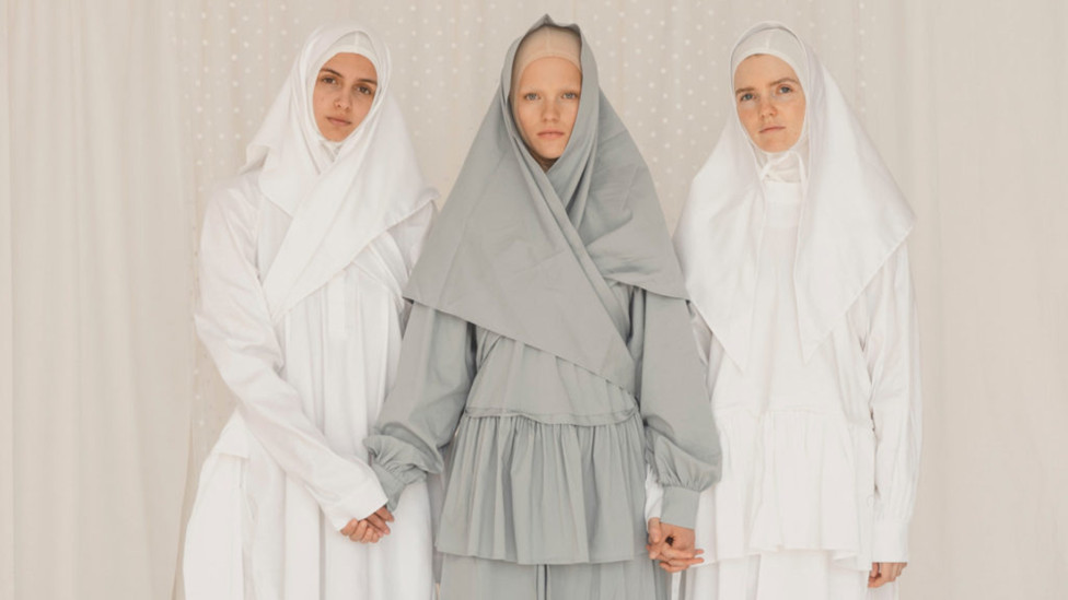 Дизайнер Каролина Павловская: минимализм, экологичность и исламская мода