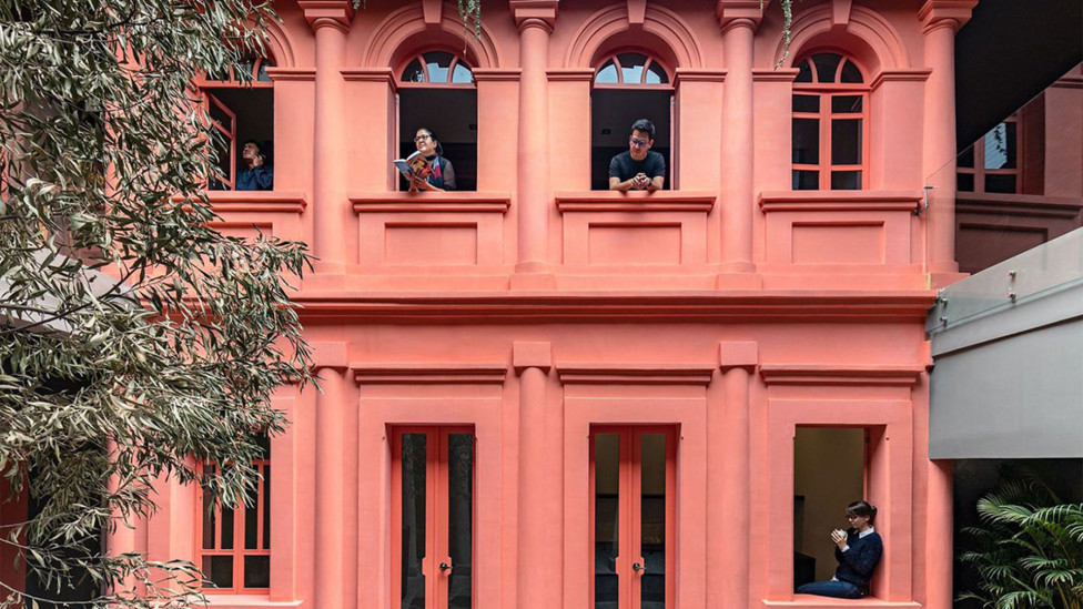 Розовый бутик-отель в Кито
