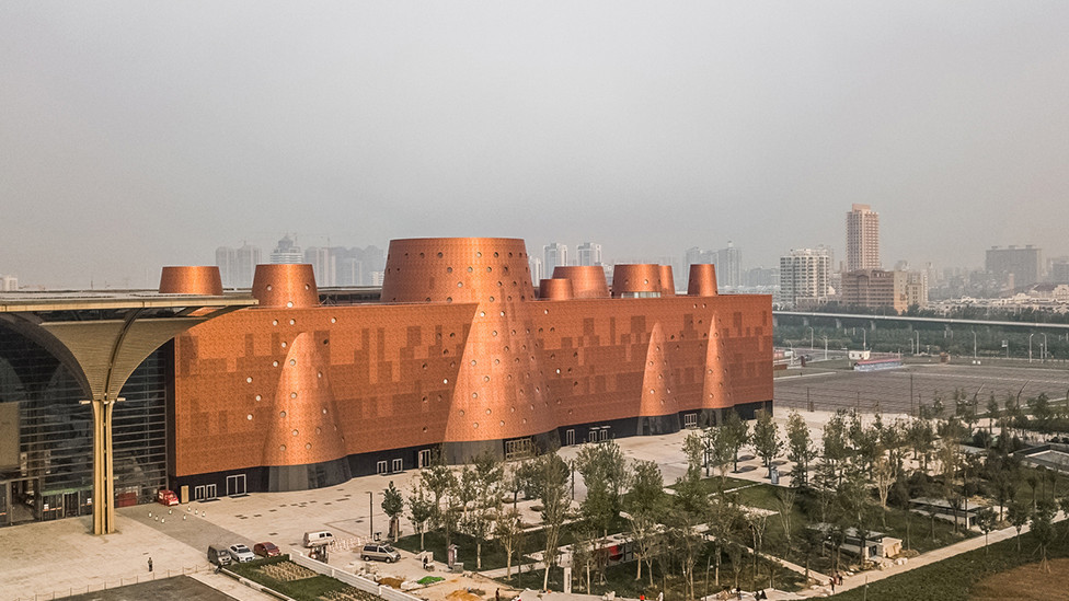 Бернар Чуми завершил строительство грандиозного музея в Китае
