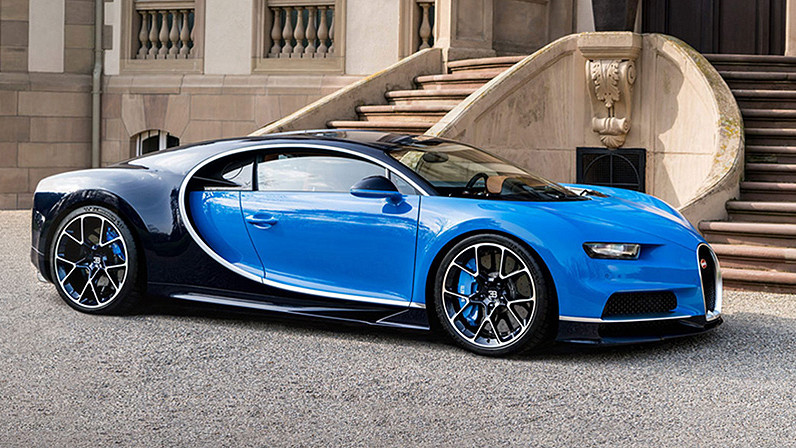 Bugatti Chiron за 2,4 млн евро: автор экстерьера — Саша Селипанов