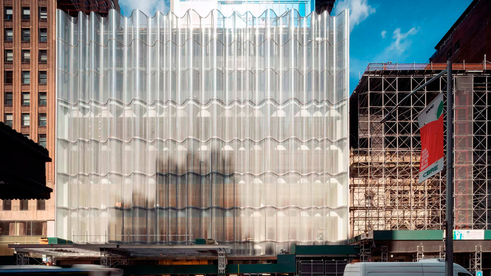 Фасад-волна в Нью-Йорке по проекту James Carpenter Design Associates