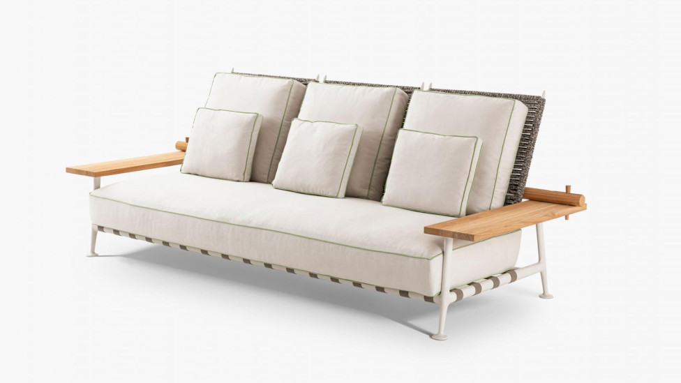 Cassina: первая коллекция мебели outdoor
