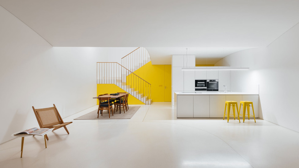 Перепланировка дома  в Лиссабоне по проекту Aurora Arquitectos