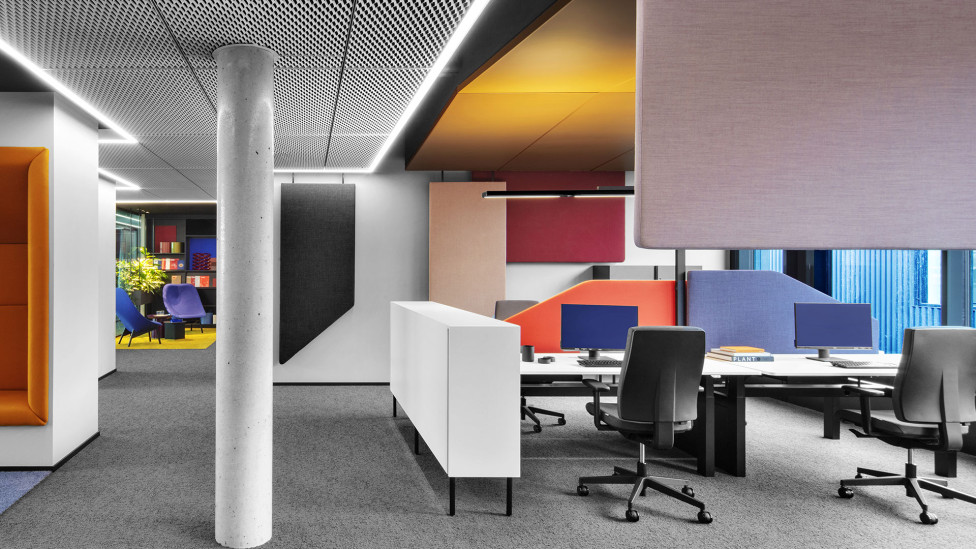 Ippolito Fleitz Group:  красочный офис компании Wörwag