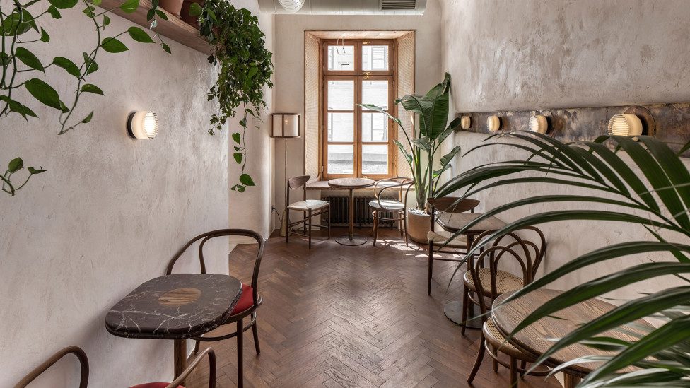 Sivak+Partners: кофейня с внутренним двором в Одессе