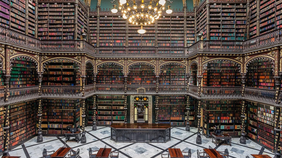 Temples of books: книга о великолепных библиотеках