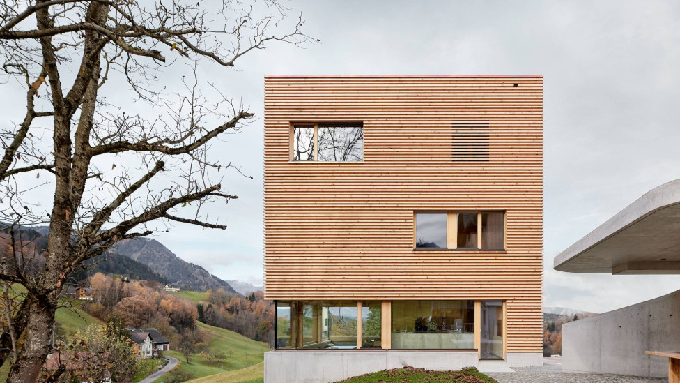 Firm Architekten: деревянный дом в австрийской деревне