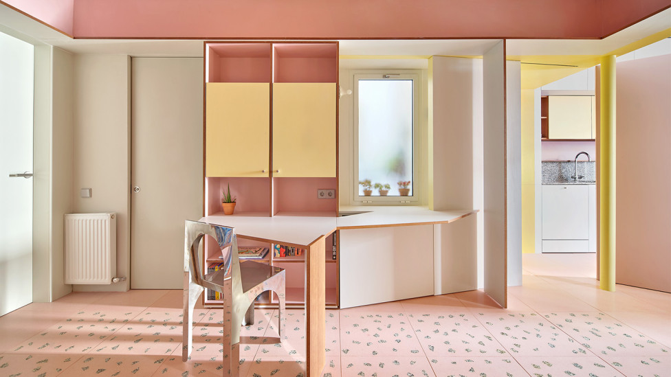Студия AMOO: розовая квартира в Барселоне