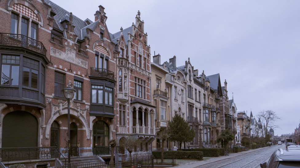 Неоготический особняк в центре Антверпена выставлен на продажу