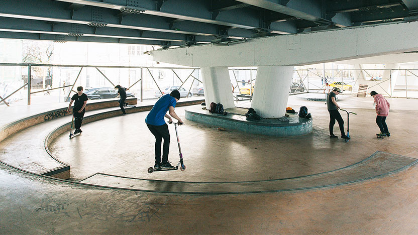 Snøhetta х Strelka Аrchitects: скейт-площадка под мостом