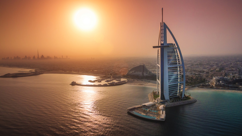 Jumeirah Burj Al Arab: отель-парус в Дубае